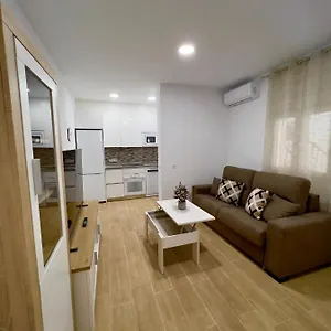 Rockside Residences La Linea Apartament